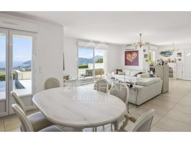 Villa with Sea view Mandelieu-la-Napoule - 4 bedrooms - 215m²