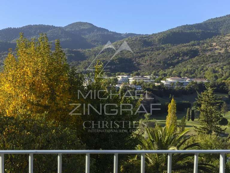 Villa Mandelieu-la-Napoule - 5 bedrooms - 220m²