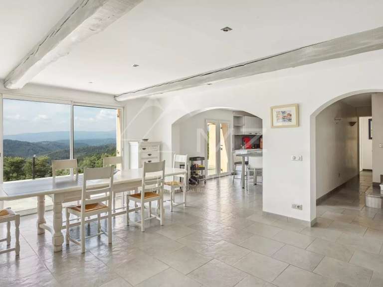 Villa Mandelieu-la-Napoule - 4 bedrooms - 194m²