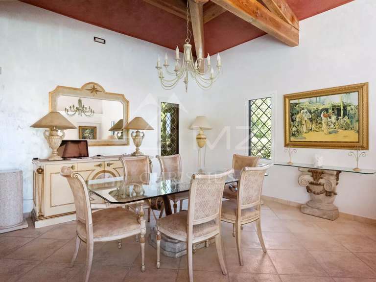 Villa Mandelieu-la-Napoule - 3 bedrooms - 140m²