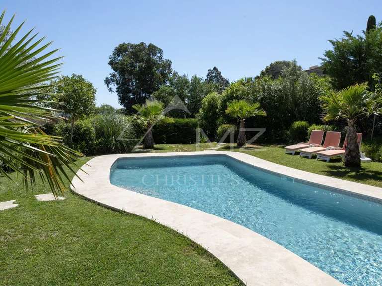 Villa Mandelieu-la-Napoule - 3 bedrooms - 140m²
