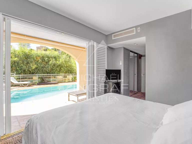 Villa with Sea view Mandelieu-la-Napoule - 4 bedrooms - 221m²