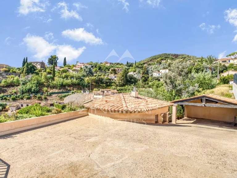 Villa with Sea view Mandelieu-la-Napoule - 4 bedrooms - 221m²