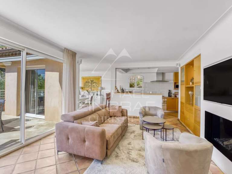 Villa with Sea view Mandelieu-la-Napoule - 4 bedrooms - 221m²