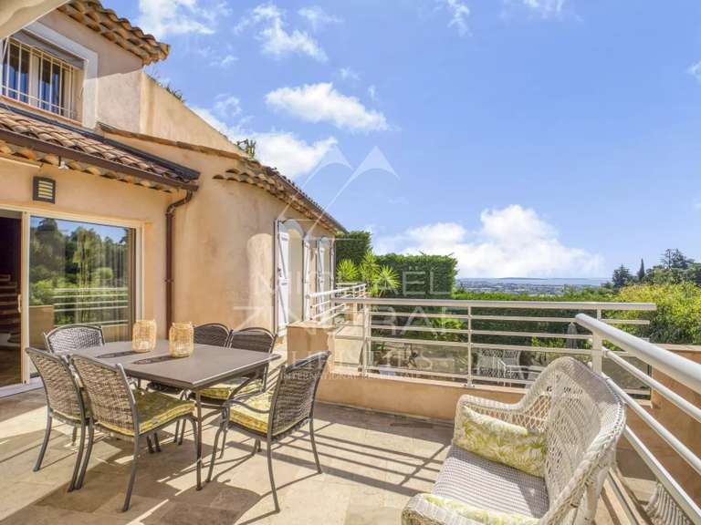 Villa with Sea view Mandelieu-la-Napoule - 4 bedrooms - 221m²