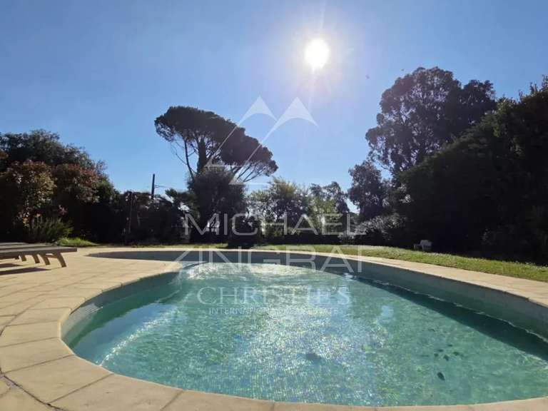 Villa Mandelieu-la-Napoule - 4 bedrooms - 289m²