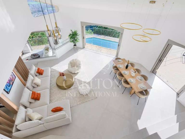 Villa Mandelieu-la-Napoule - 4 bedrooms - 307m²