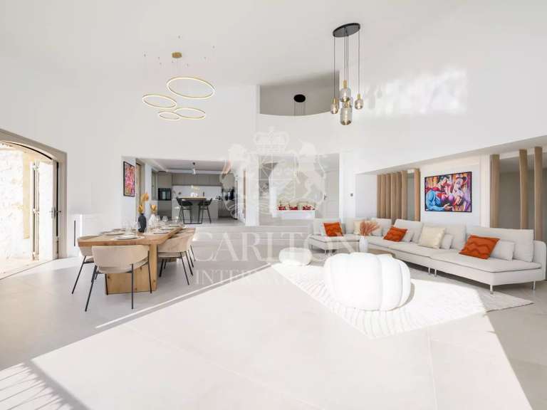 Villa Mandelieu-la-Napoule - 4 bedrooms - 307m²