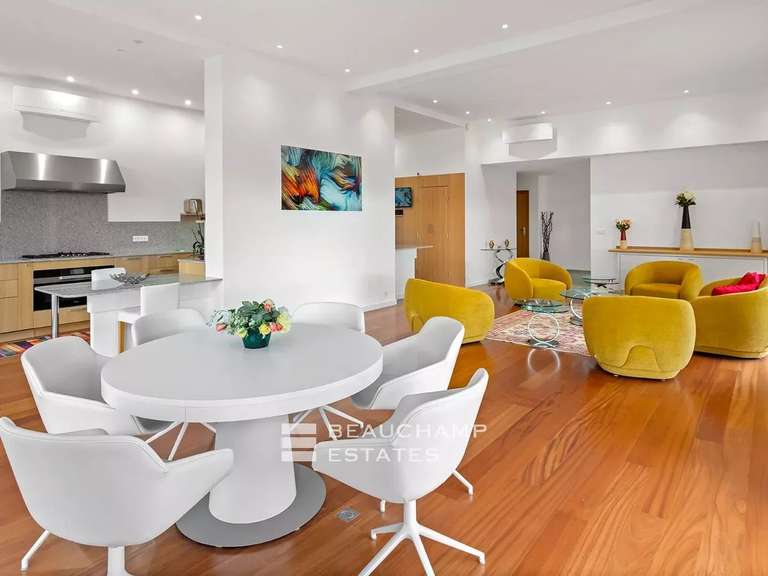 Villa with Sea view Mandelieu-la-Napoule - 4 bedrooms - 380m²