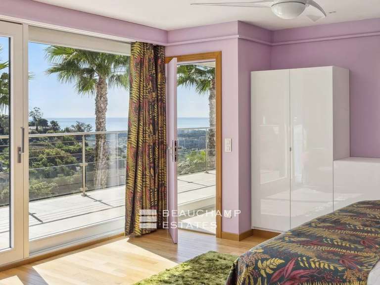 Villa with Sea view Mandelieu-la-Napoule - 4 bedrooms - 380m²