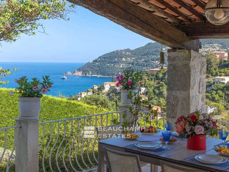 Villa with Sea view Mandelieu-la-Napoule - 5 bedrooms - 183m²