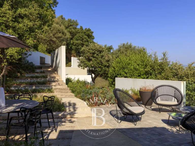 Villa Mandelieu-la-Napoule - 4 bedrooms - 128m²