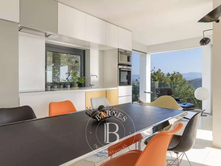 Villa Mandelieu-la-Napoule - 4 bedrooms - 128m²