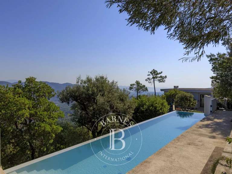 Villa Mandelieu-la-Napoule - 4 bedrooms - 128m²