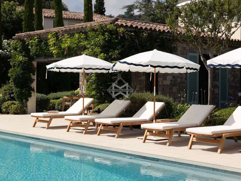 Villa Mandelieu-la-Napoule - 4 chambres - 220m²