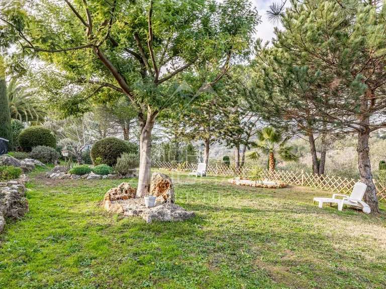 Villa Mandelieu-la-Napoule - 4 chambres - 205m²