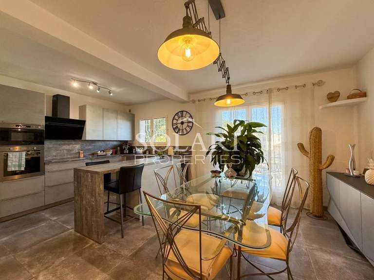 Villa Mandelieu-la-Napoule - 4 chambres - 100m²