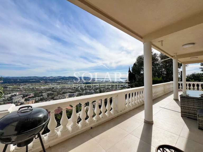 Villa Mandelieu-la-Napoule - 4 chambres - 190m²