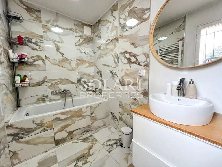 Villa Mandelieu-la-Napoule - 4 chambres - 190m²