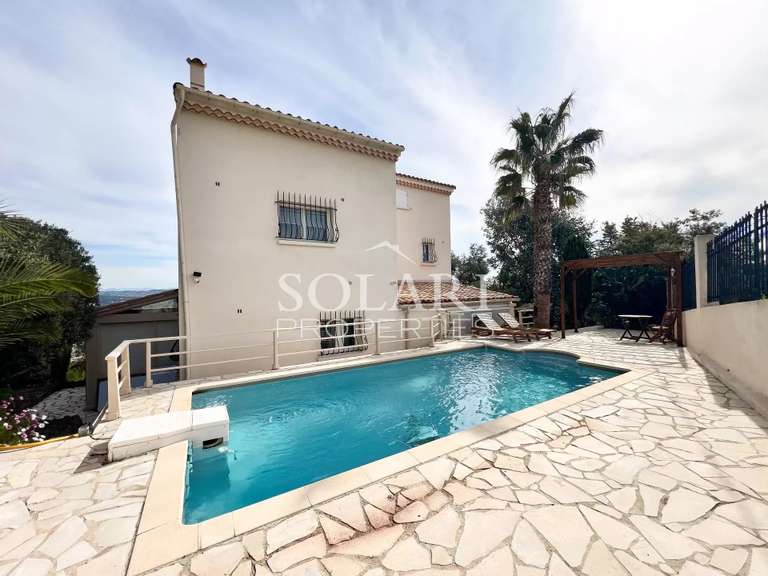 Villa Mandelieu-la-Napoule - 4 chambres - 190m²