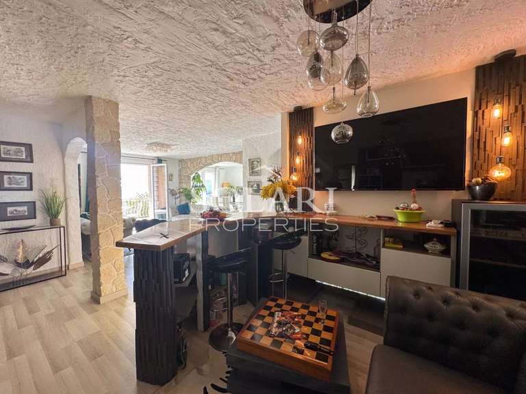 Villa Mandelieu-la-Napoule - 6 chambres - 227m²