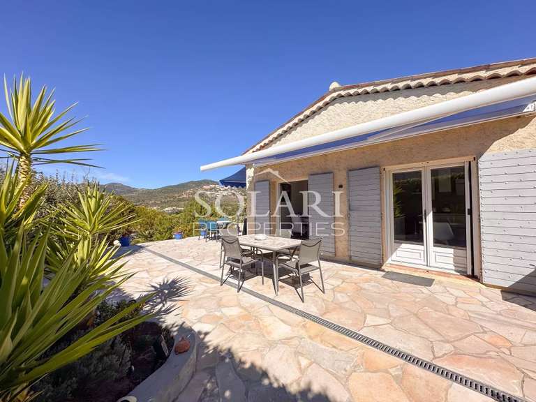 Villa Mandelieu-la-Napoule - 5 chambres - 175m²