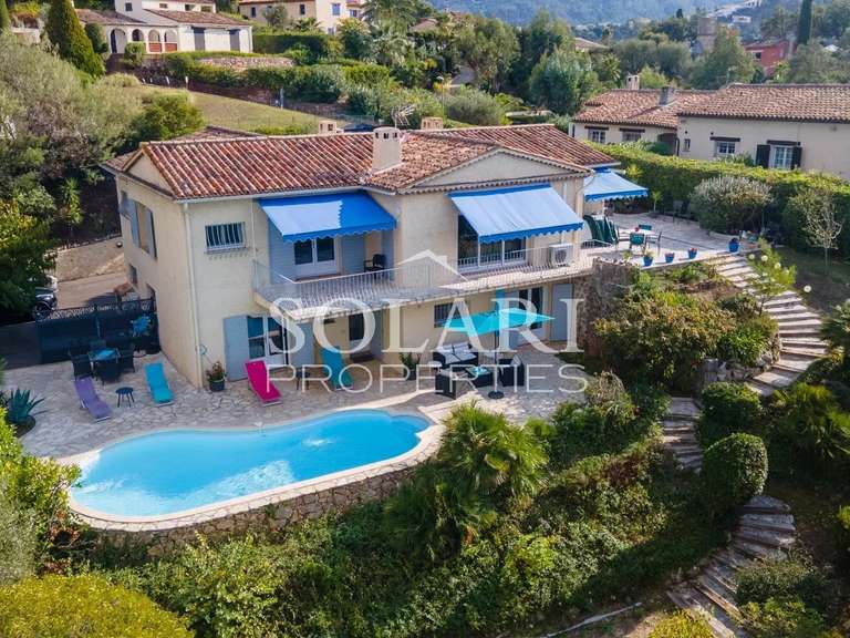 Villa Mandelieu-la-Napoule - 5 chambres - 175m²