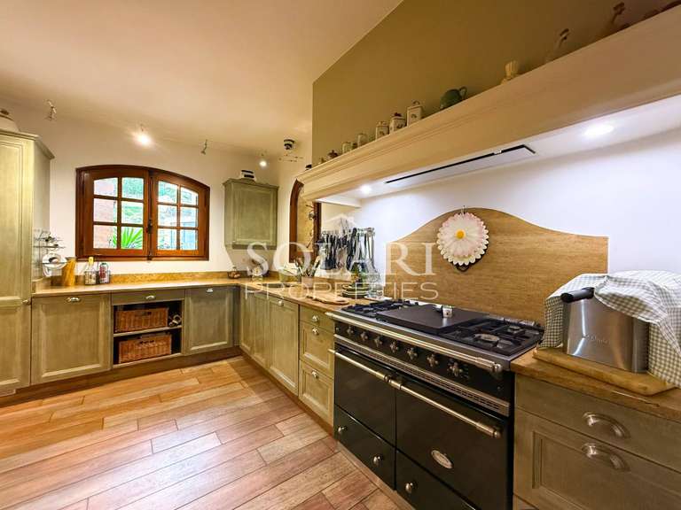 Villa Mandelieu-la-Napoule - 6 chambres - 214m²