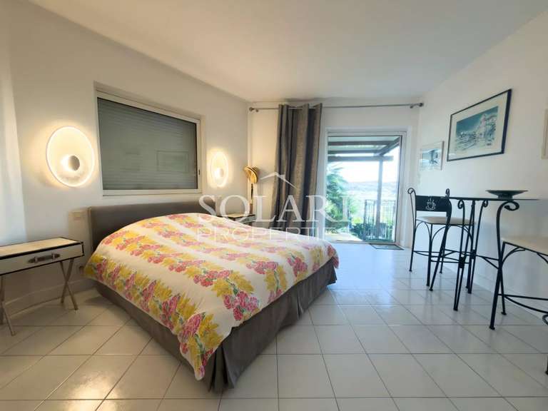 Villa Mandelieu-la-Napoule - 5 chambres - 289m²