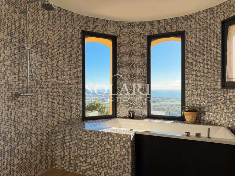 Villa Mandelieu-la-Napoule - 4 chambres - 223m²