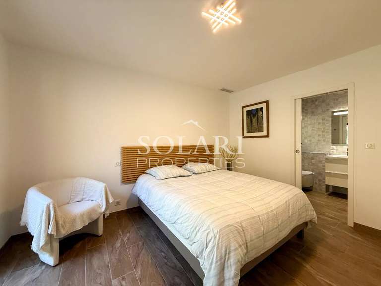 Villa Mandelieu-la-Napoule - 4 chambres - 223m²