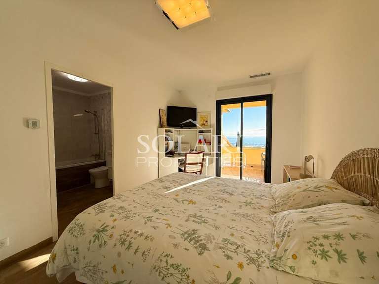 Villa Mandelieu-la-Napoule - 4 chambres - 223m²