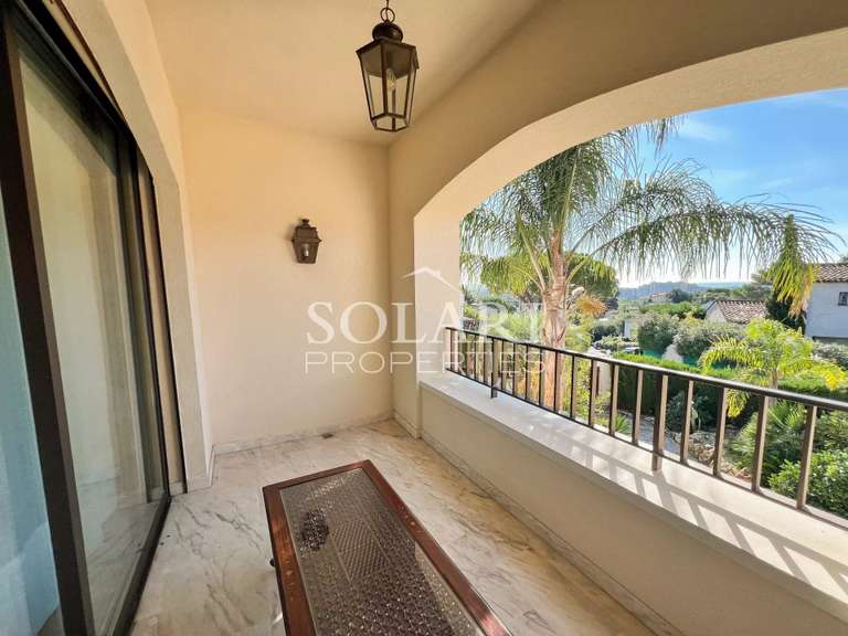 Villa Mandelieu-la-Napoule - 4 chambres - 202m²