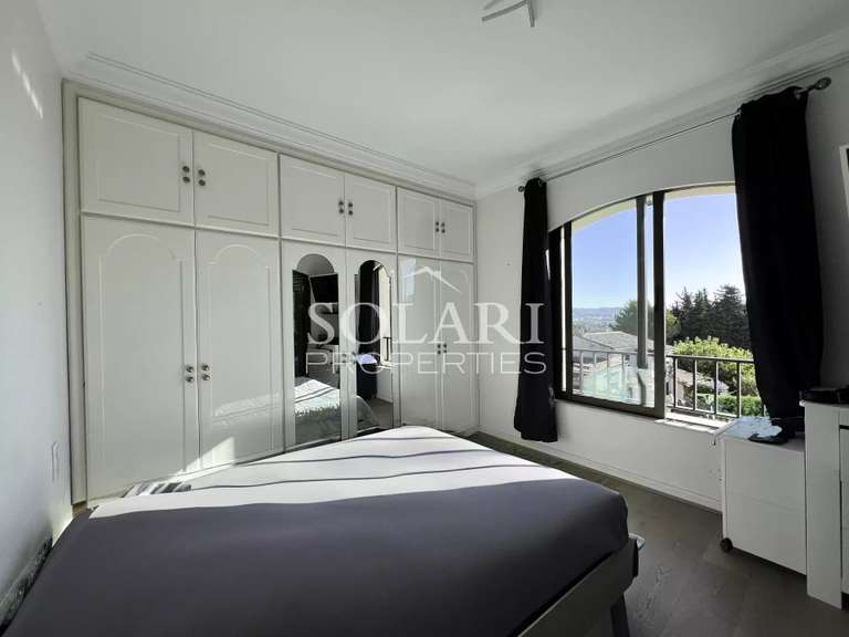 Villa Mandelieu-la-Napoule - 4 chambres - 202m²