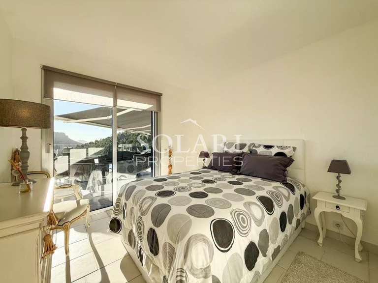 Villa Mandelieu-la-Napoule - 3 chambres - 245m²