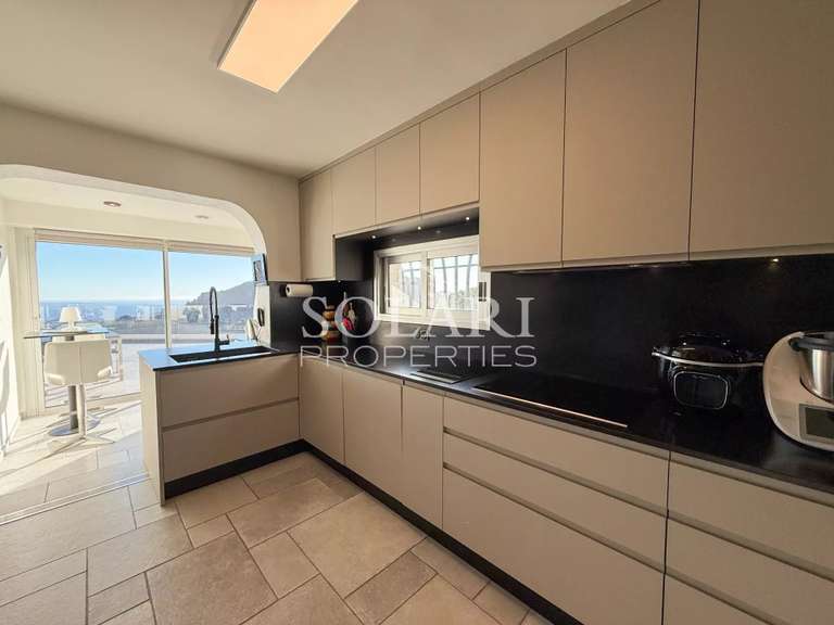 Villa Mandelieu-la-Napoule - 3 chambres - 245m²