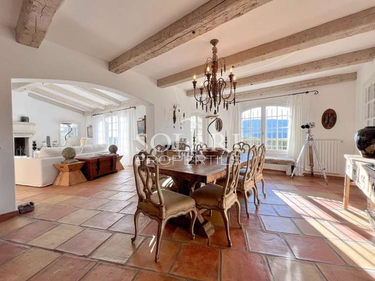 Villa Mandelieu-la-Napoule - 4 chambres - 305m²