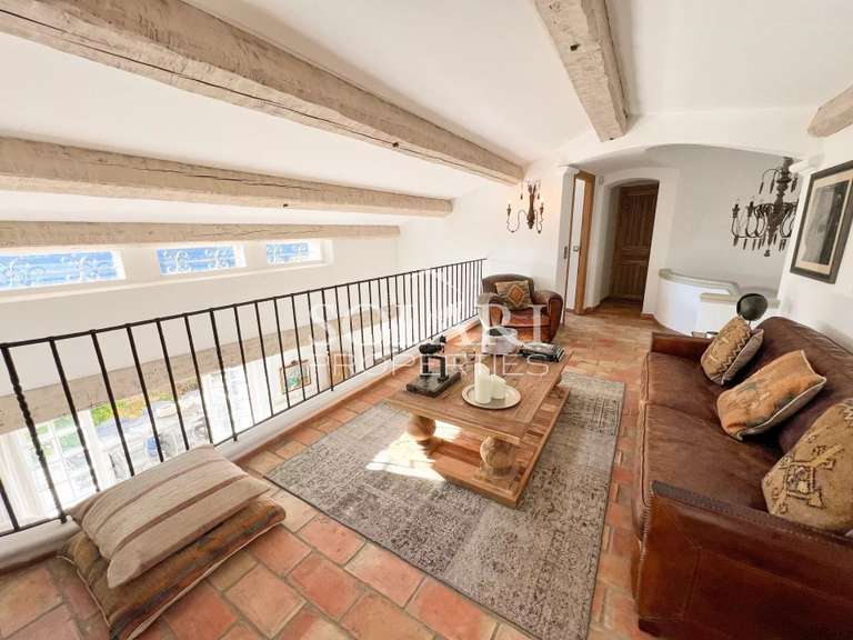 Villa Mandelieu-la-Napoule - 4 chambres - 305m²