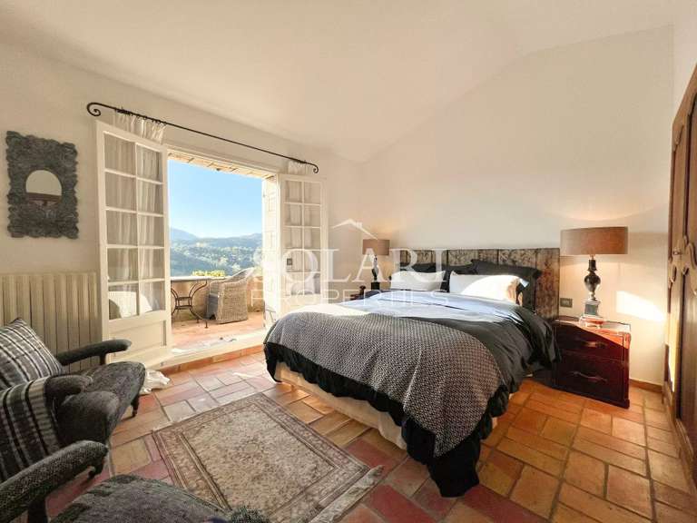 Villa Mandelieu-la-Napoule - 4 chambres - 305m²