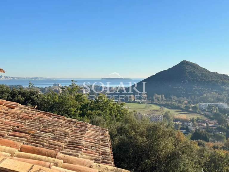 Villa Mandelieu-la-Napoule - 4 chambres - 305m²