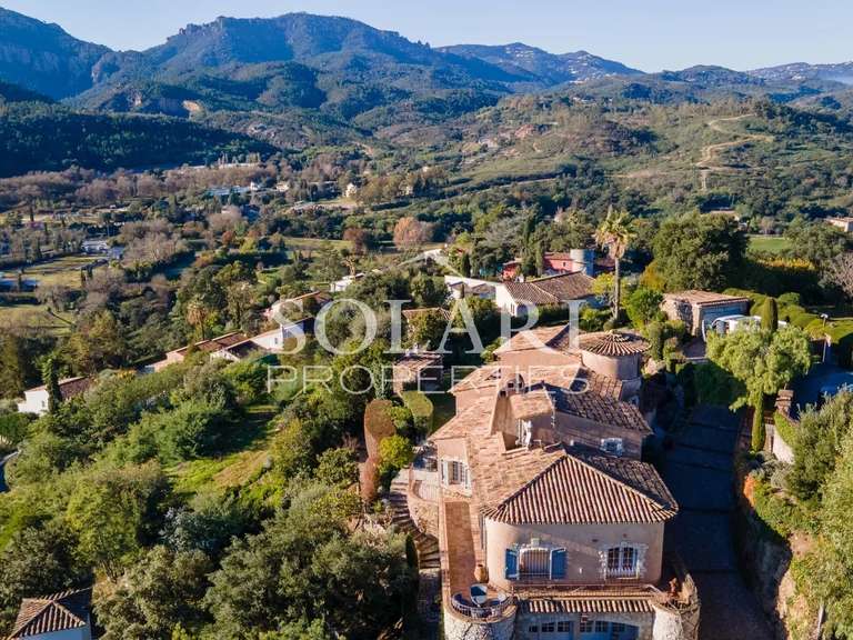 Villa Mandelieu-la-Napoule - 4 chambres - 305m²