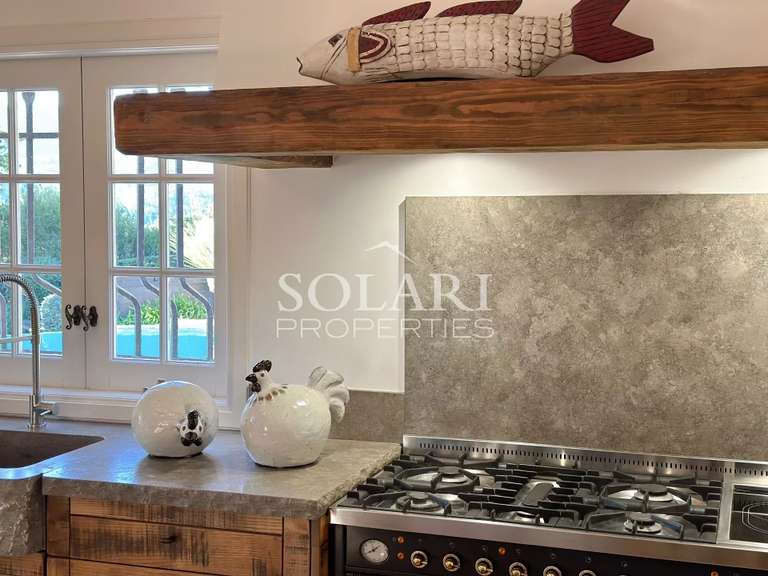 Villa Mandelieu-la-Napoule - 4 chambres - 305m²