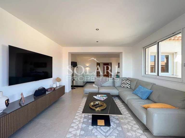 Villa Mandelieu-la-Napoule - 3 chambres - 130m²