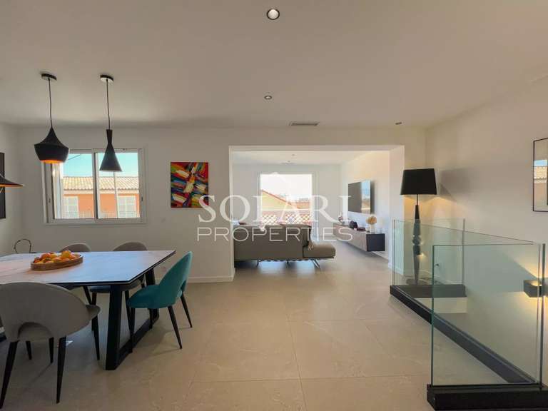 Villa Mandelieu-la-Napoule - 3 chambres - 130m²