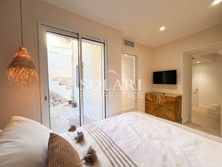 Villa Mandelieu-la-Napoule - 3 chambres - 130m²