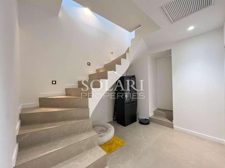 Villa Mandelieu-la-Napoule - 3 chambres - 130m²