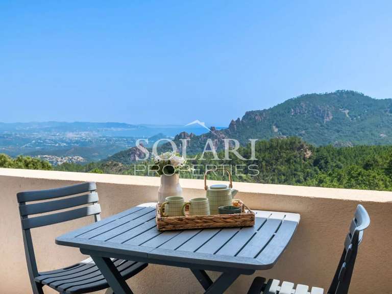 Villa Mandelieu-la-Napoule - 4 chambres - 300m²