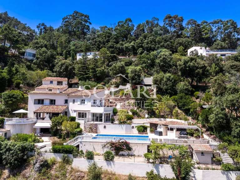 Villa Mandelieu-la-Napoule - 4 chambres - 300m²