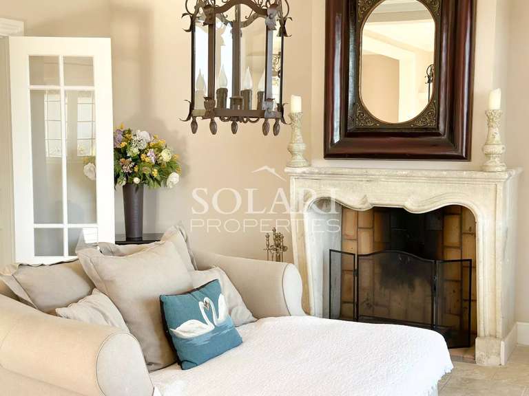 Villa Mandelieu-la-Napoule - 5 chambres - 240m²