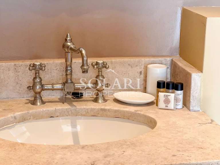 Villa Mandelieu-la-Napoule - 5 chambres - 240m²